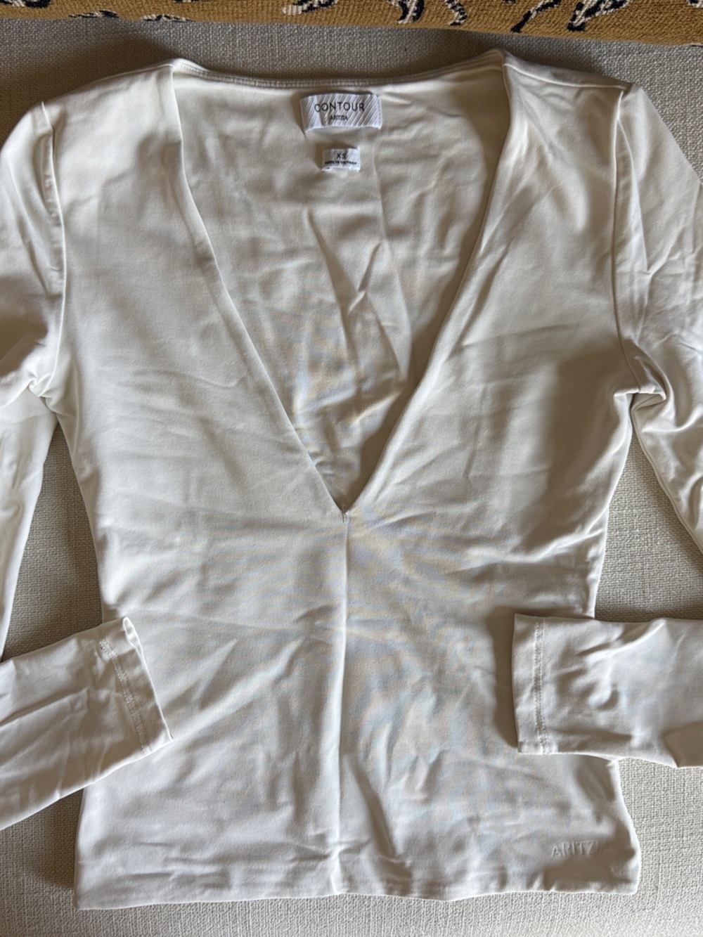 Aritzia Contour, Deep V-Neck Long-Sleeve Shirt - Ivory.
